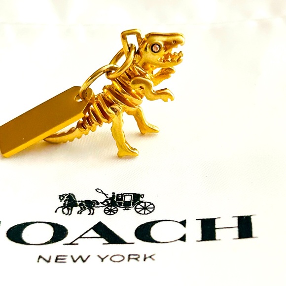 💰SOLD💰NWOT Coach Rexy Charm/ Keychain/ Necklace/ Bracelet/ Bag Charm - Picture 1 of 8